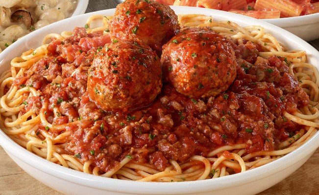 Olive Garden Spaghetti & Meatballs